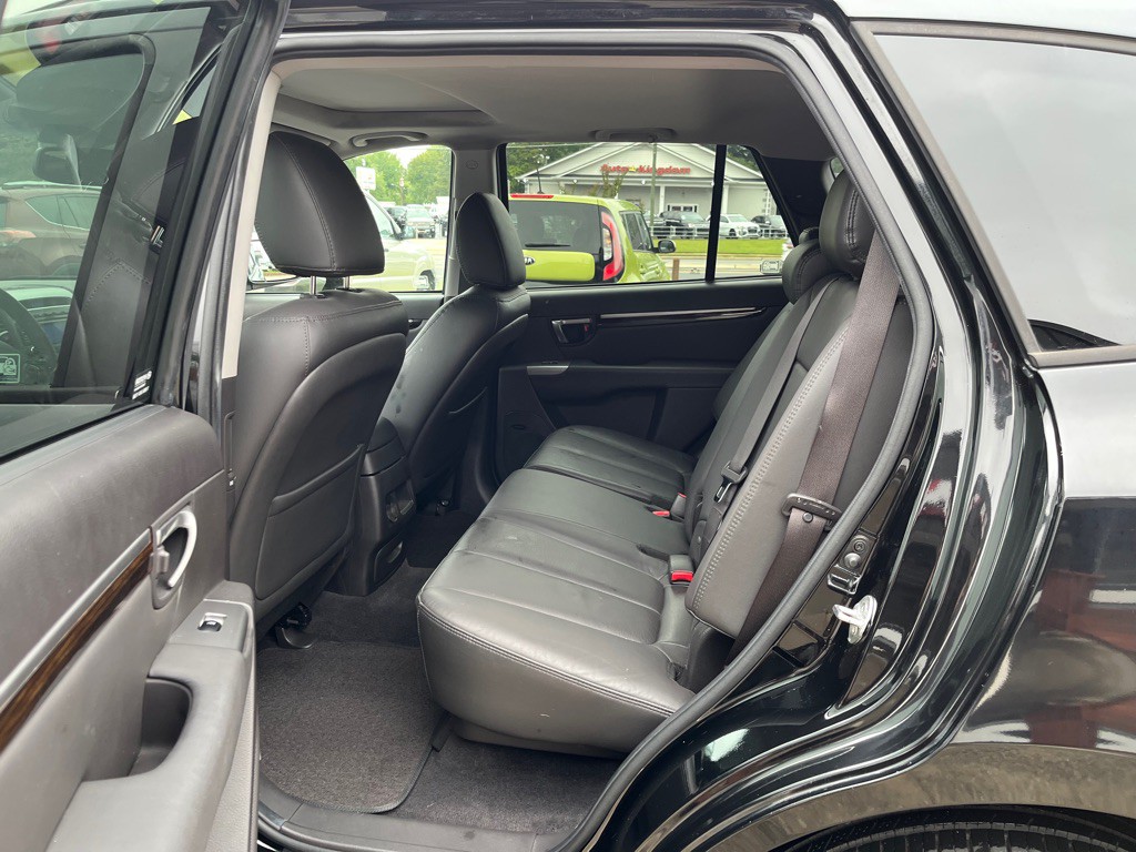 2012 Hyundai Santa Fe Image 7