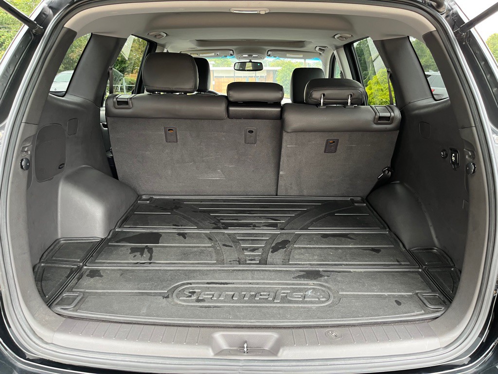 2012 Hyundai Santa Fe Image 10