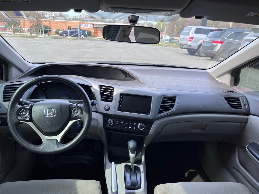 2012 Honda Civic Image 8