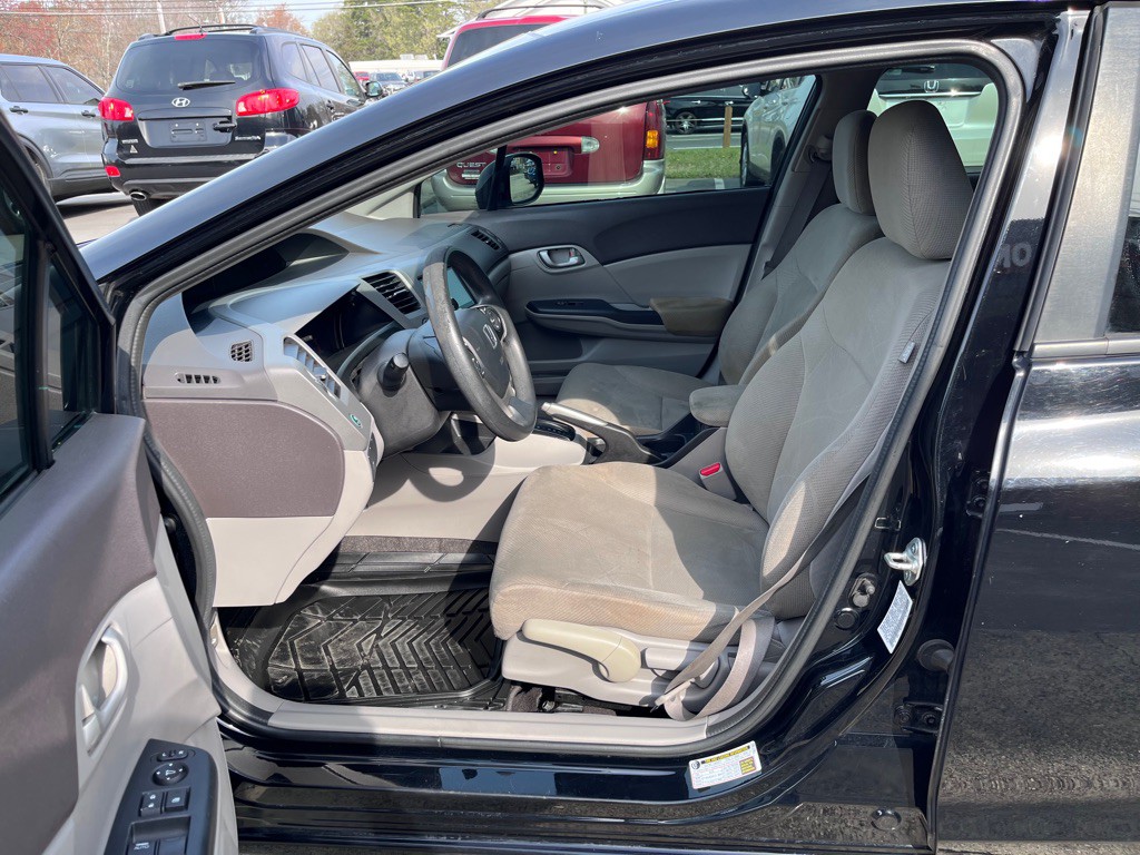 2012 Honda Civic Image 9