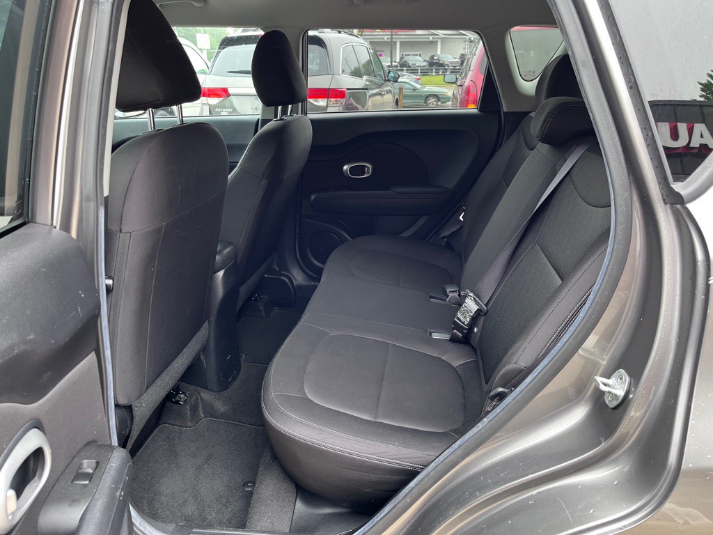2015 Kia Soul Image 8