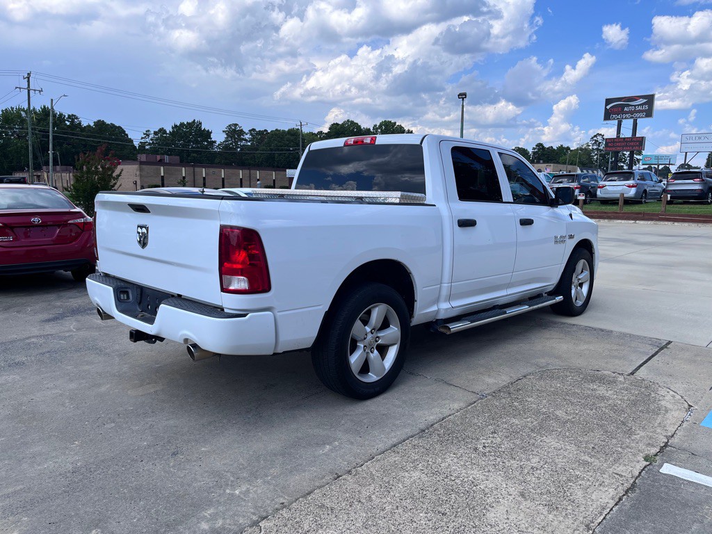 2016 RAM 1500 Image 3