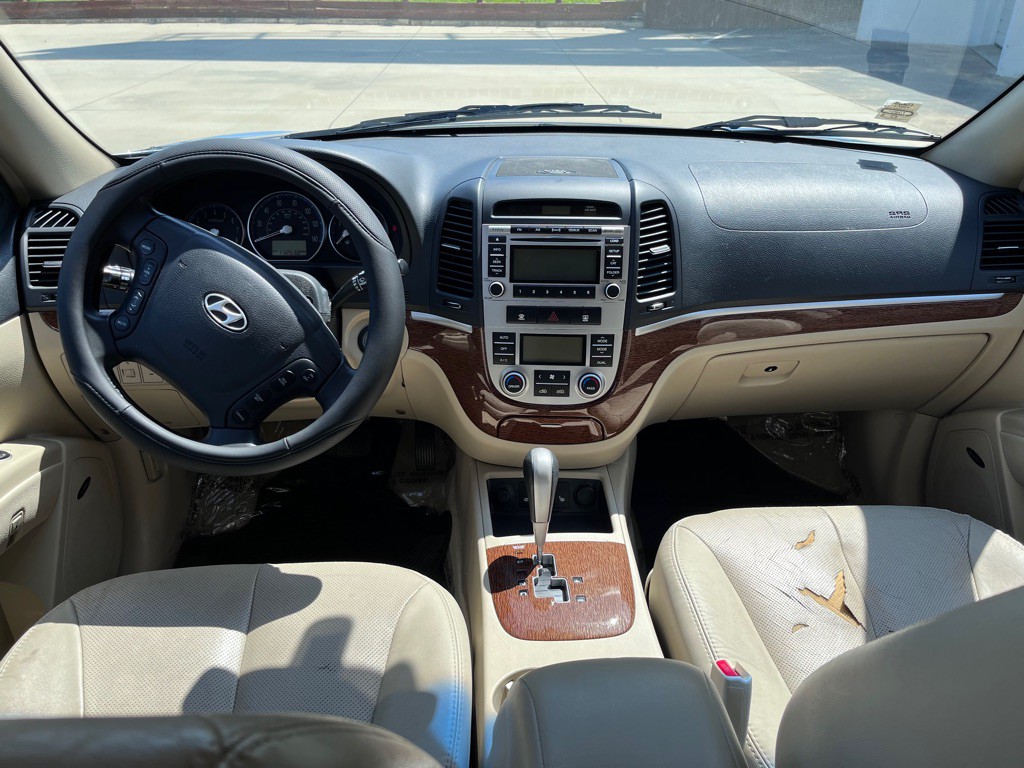 2009 Hyundai Santa Fe Image 8