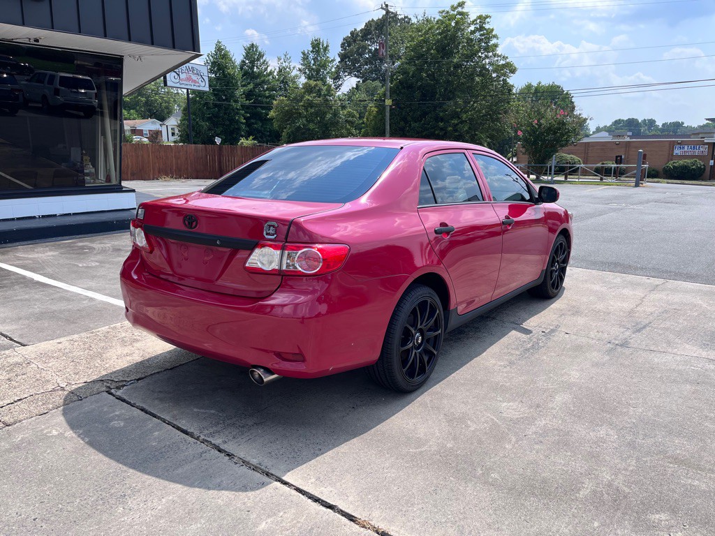 2013 Toyota Corolla Image 3
