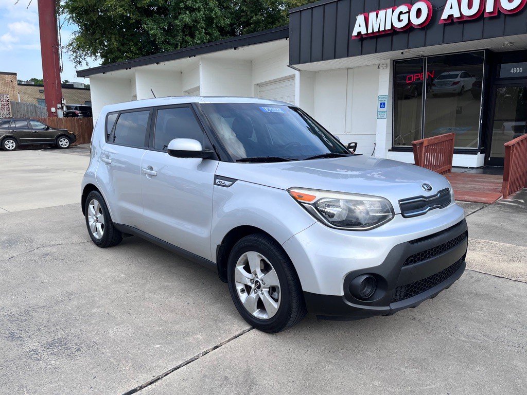 2017 Kia Soul Image 3