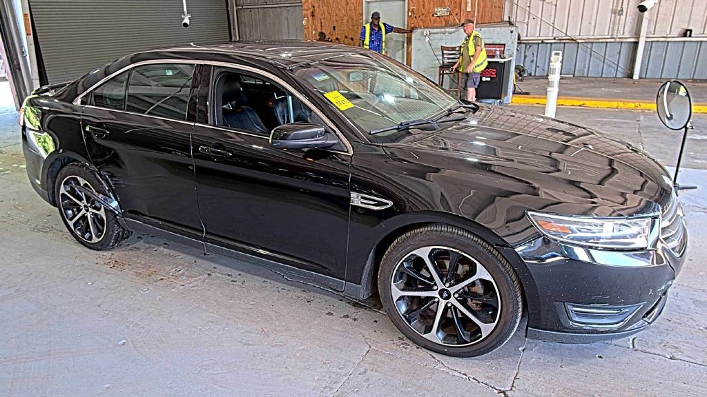 2015 Ford Taurus SEL