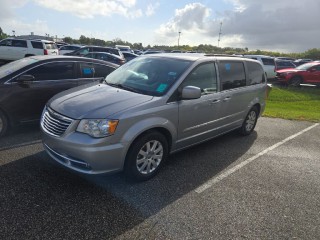 Image for 2016 Chrysler Town & Country Touring ID: 6958481