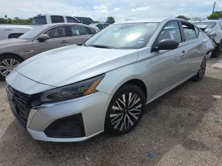 Image for 2024 Nissan Altima SV ID: 6974505