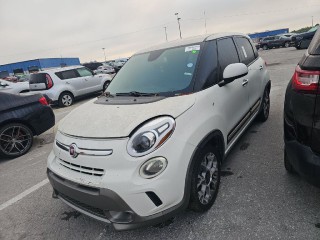 Image for 2017 FIAT 500L Trekking ID: 7396863