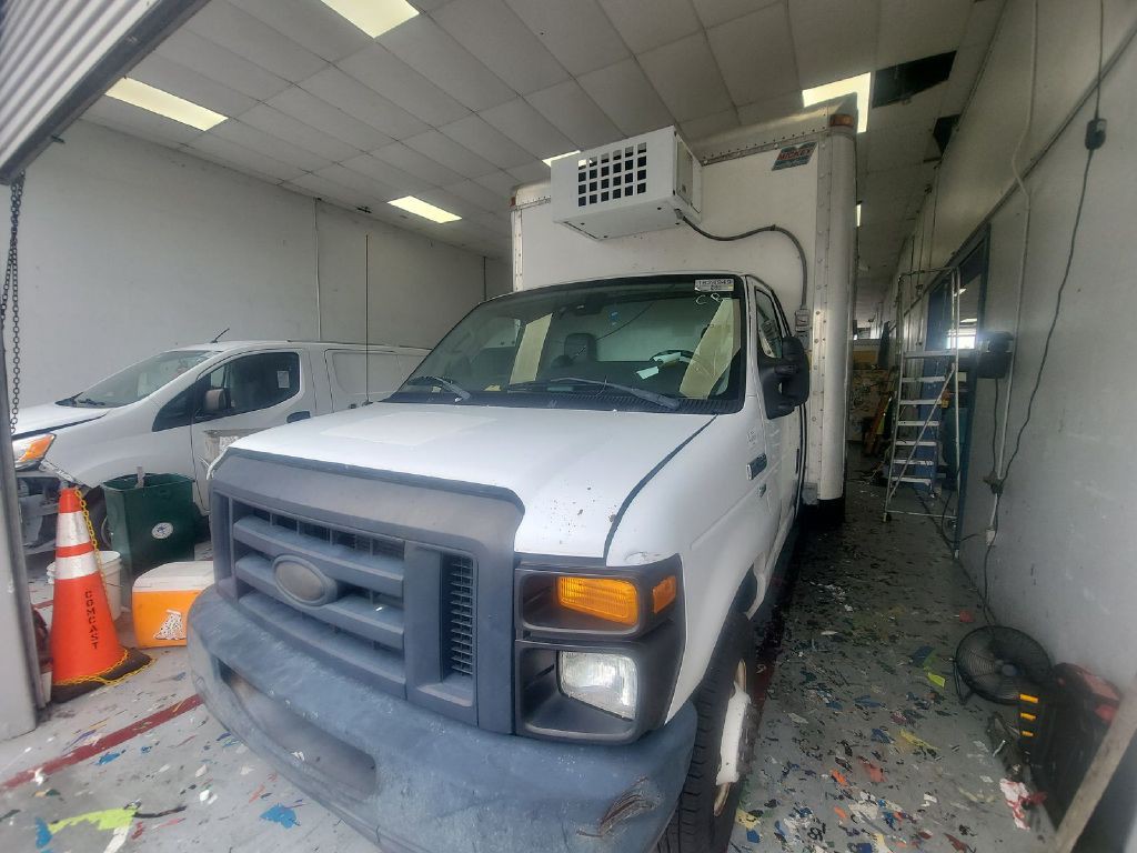 2014 Ford Econoline E450 SUPER DUTY CUTAWAY