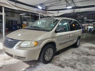 Image for 2005 Chrysler Town & Country  ID: 7453355