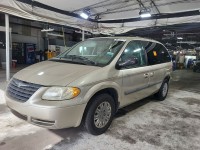 Image for 2005 Chrysler Town & Country  ID: 7453355