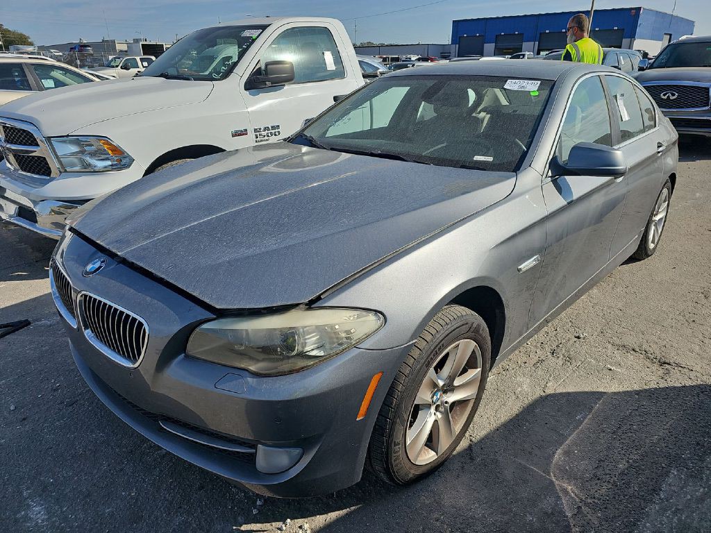 2012 BMW 5 Series 528i