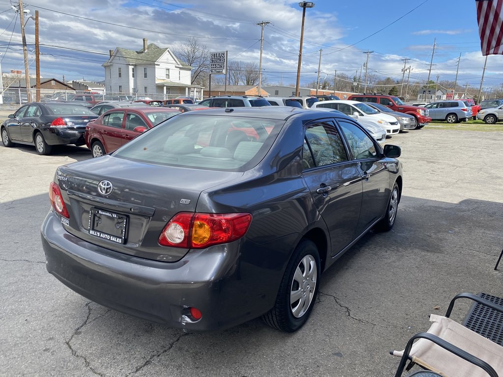 2010 Toyota Corolla Image 5