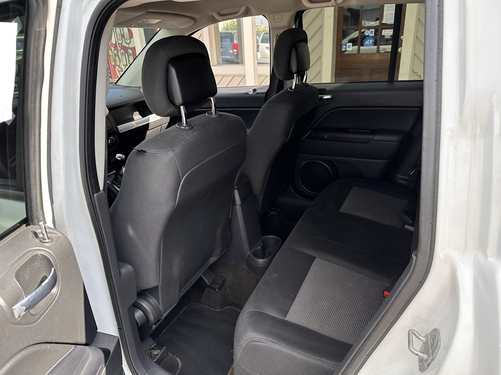 2014 Jeep Compass Image 4