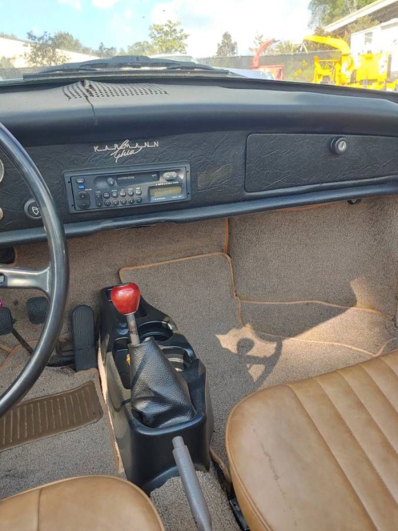 1971 Volkswagen Karmann Ghia Image 23
