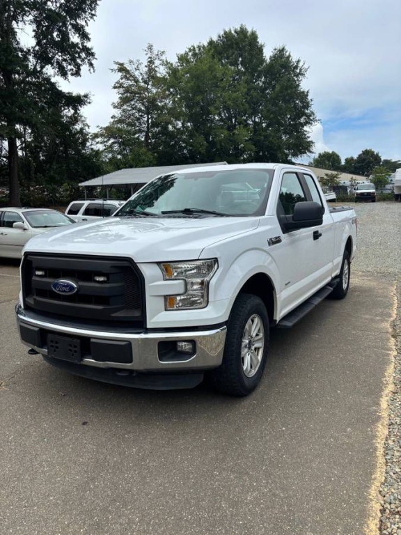 2015 Ford F-150 Image 3
