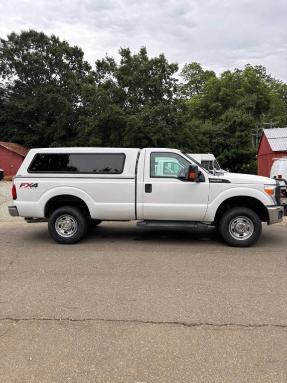 2013 Ford F-250 Image 2