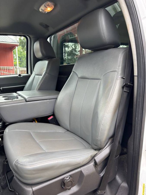 2013 Ford F-250 Image 10