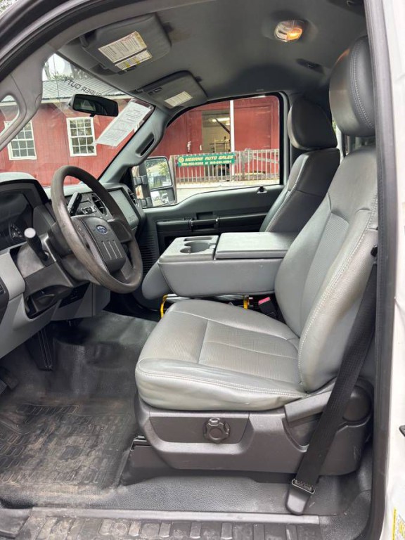 2013 Ford F-250 Image 11