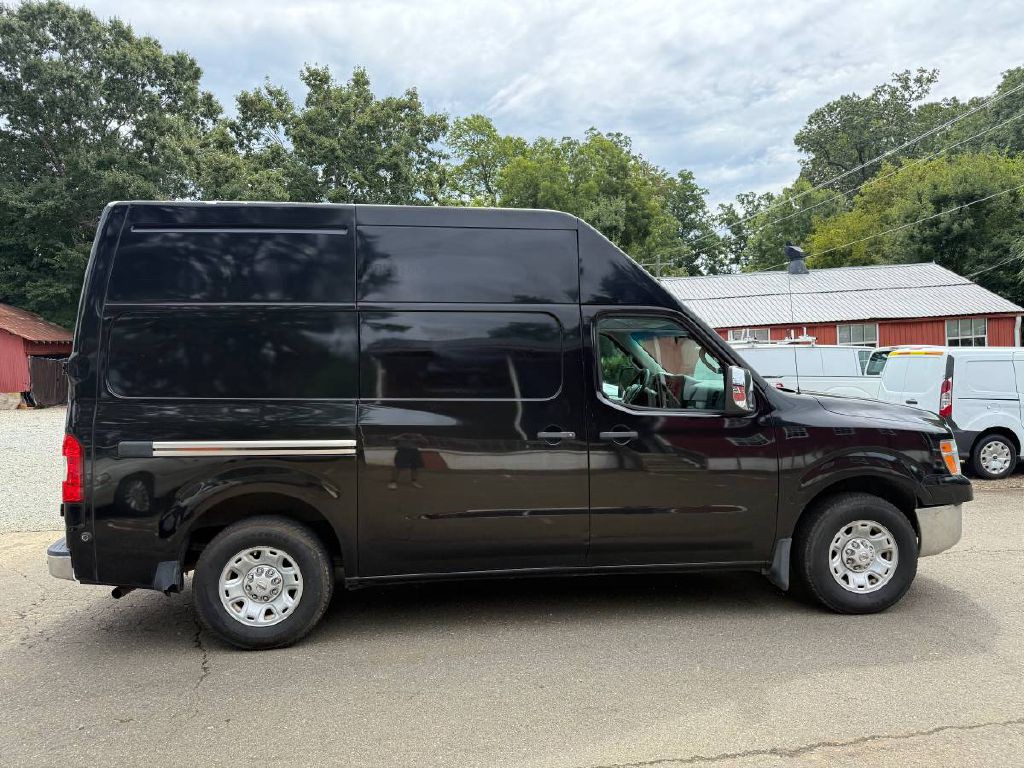 2013 Nissan NV Image 3