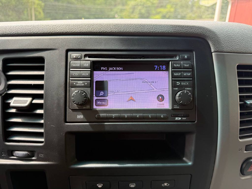 2013 Nissan NV Image 11
