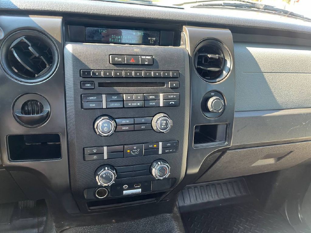 2014 Ford F-150 Image 9