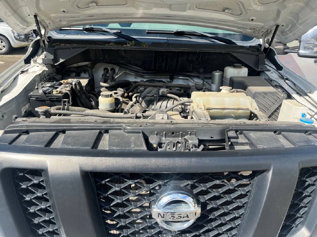 2019 Nissan NV Image 17