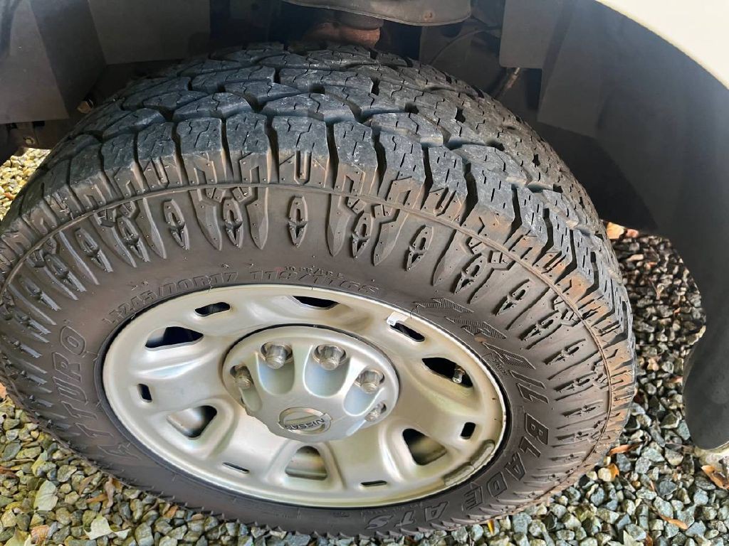 2019 Nissan NV Image 19