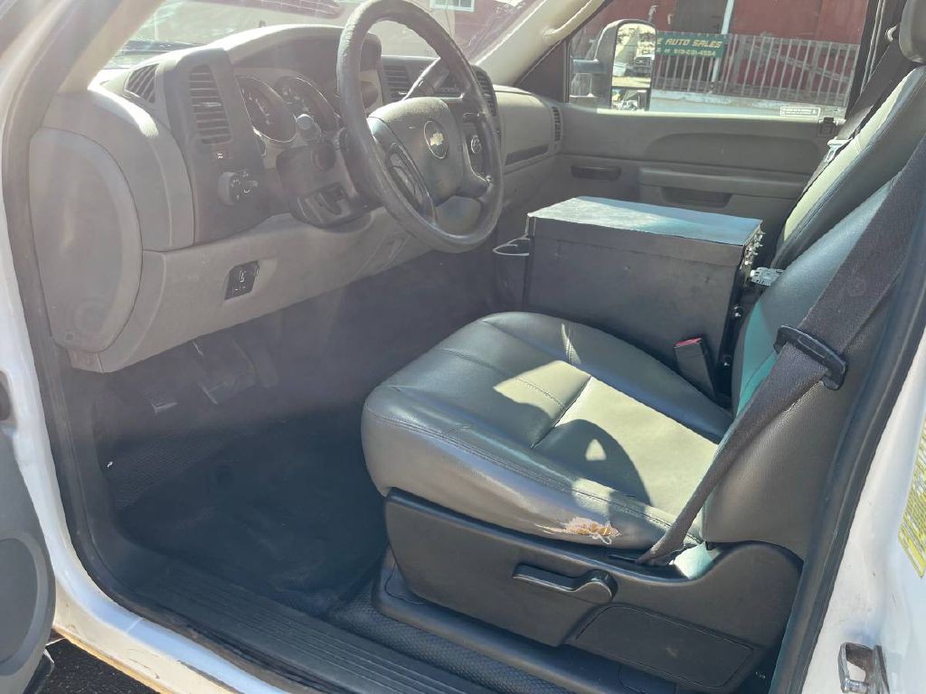 2012 Chevrolet Silverado 1500 Image 11