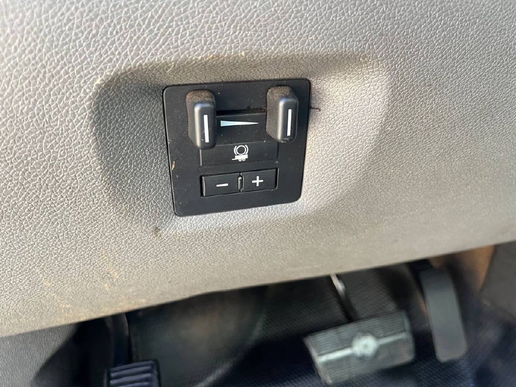 2012 Chevrolet Silverado 1500 Image 12