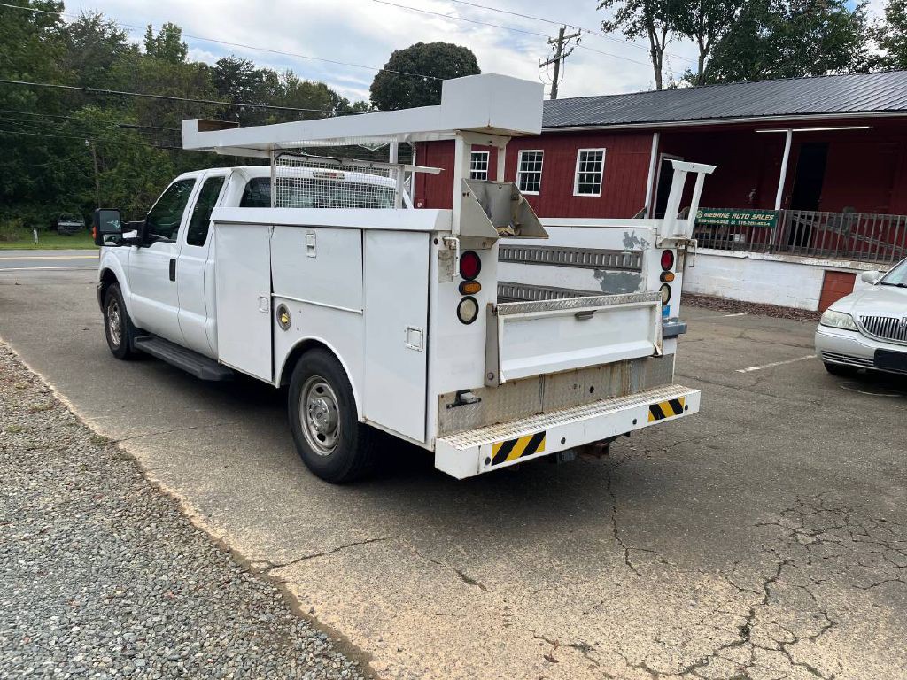 2015 Ford F-250 Image 5