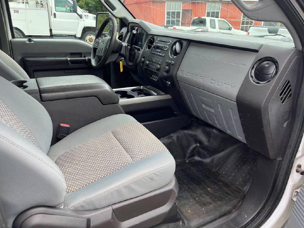 2015 Ford F-250 Image 10