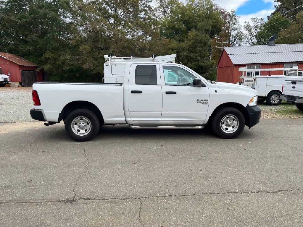 2022 RAM 1500 Image 3