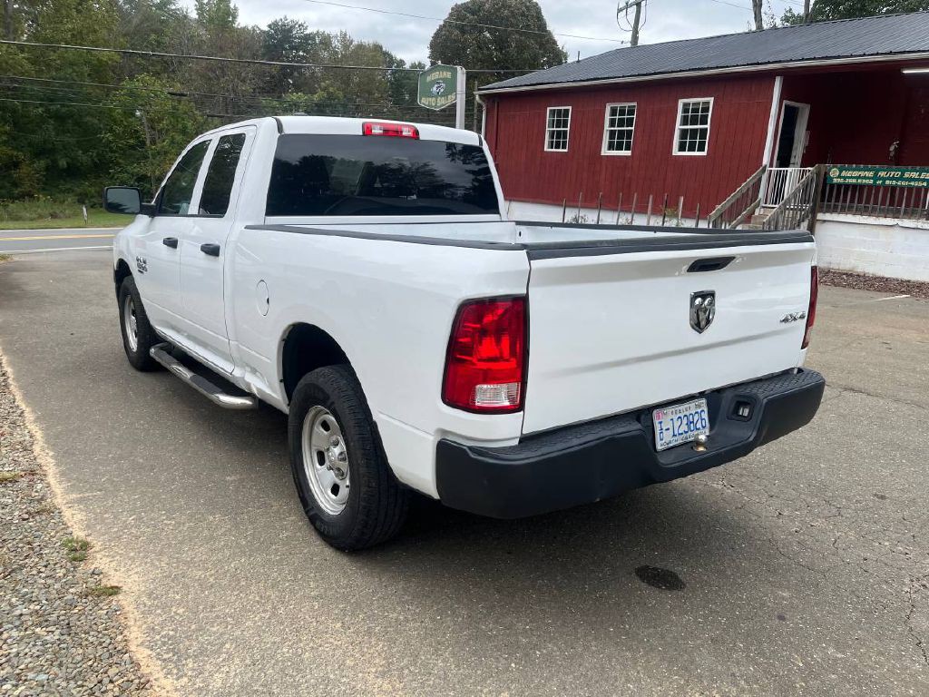 2022 RAM 1500 Image 6