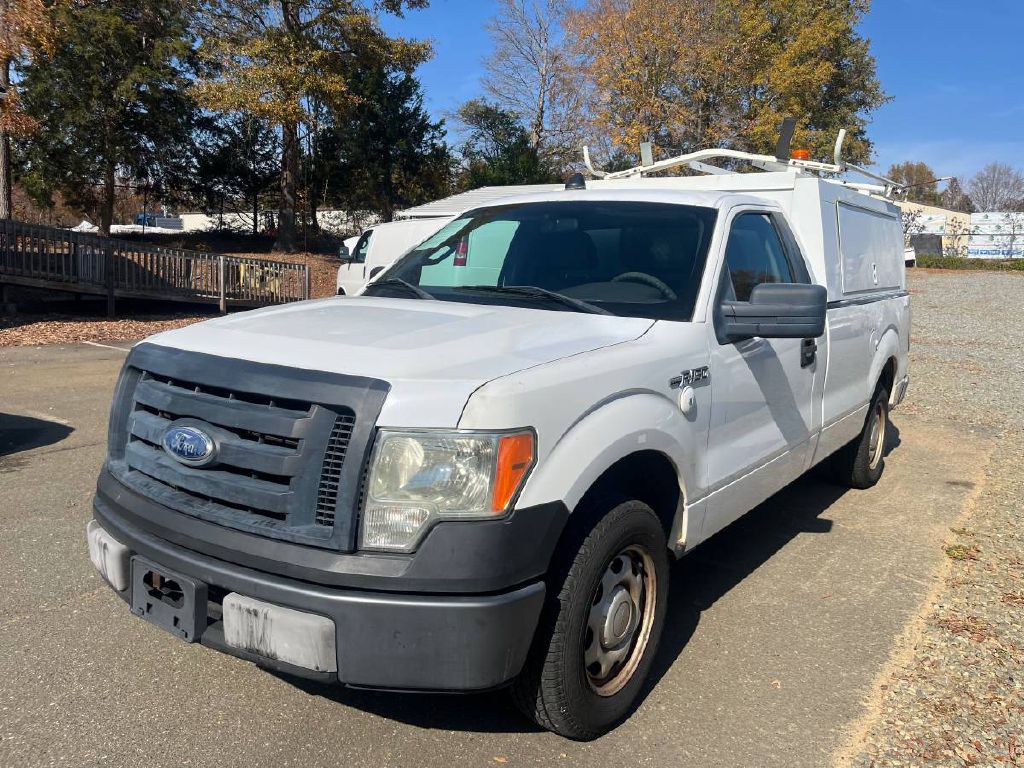 2010 Ford F-150 Image 2
