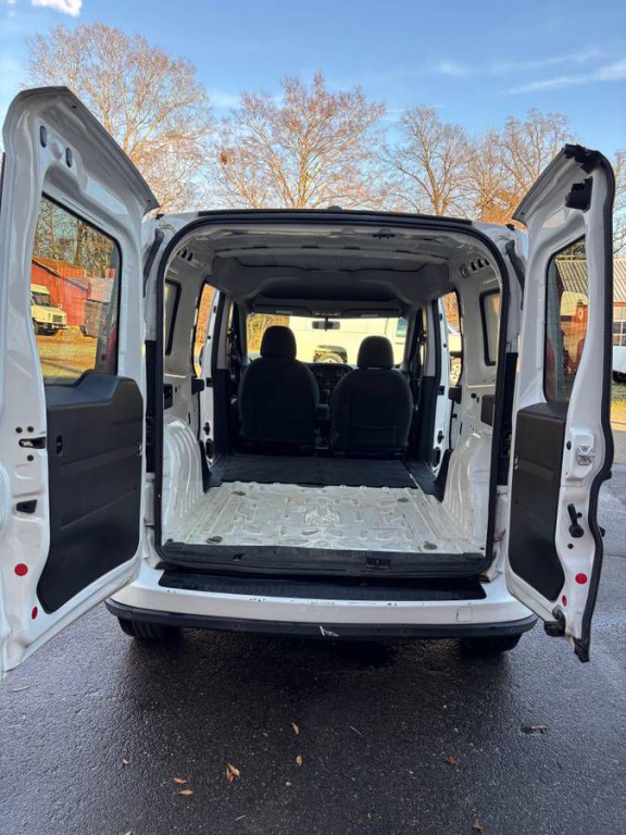 2019 RAM Promaster Image 17