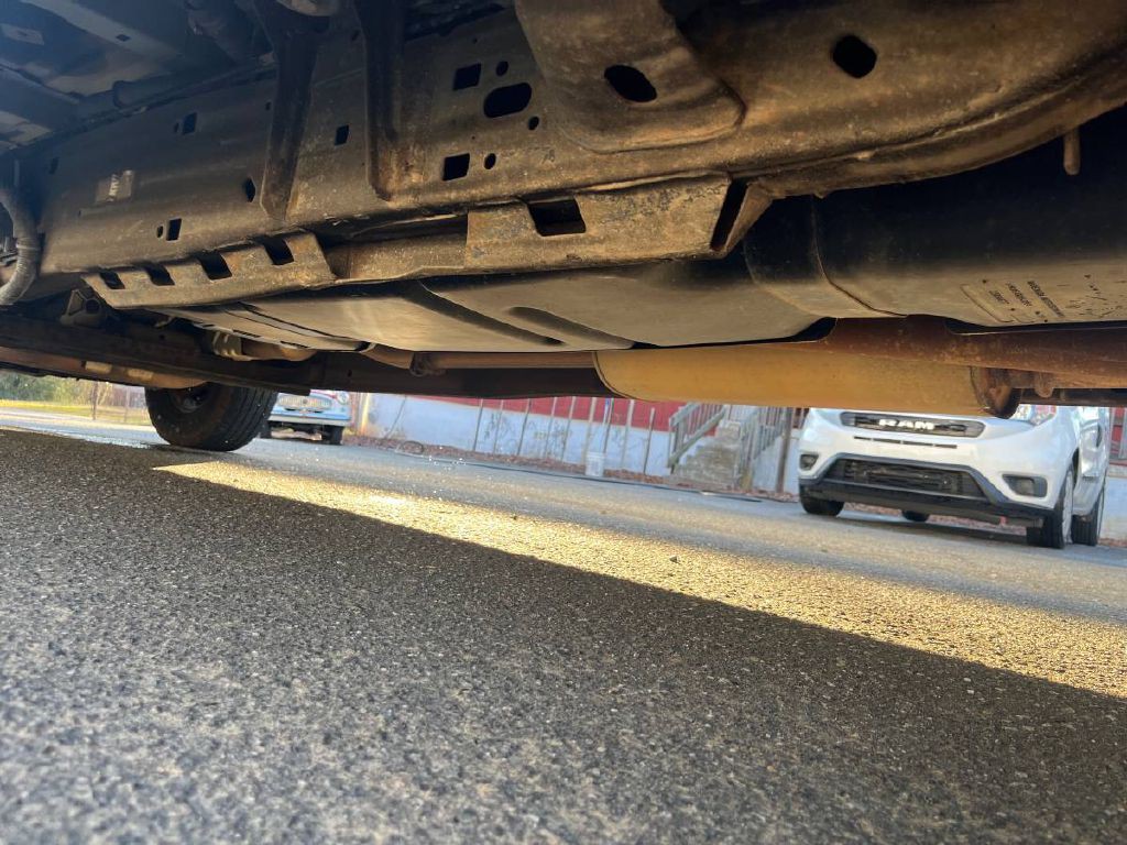 2017 Chevrolet Express Image 18