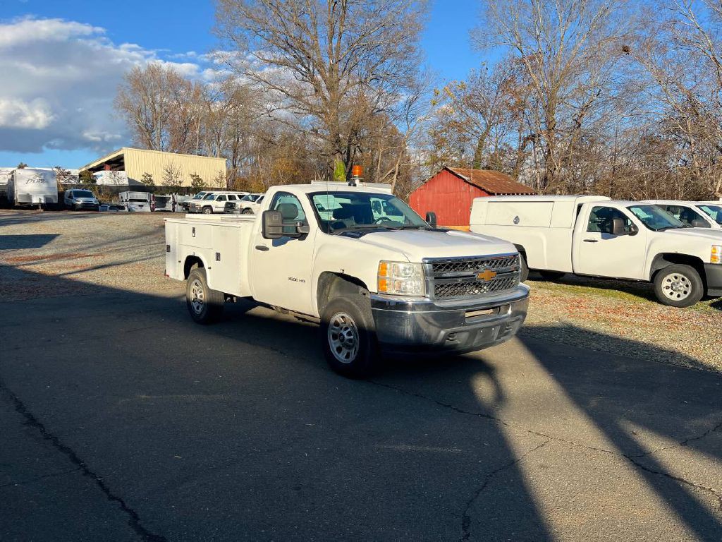 2013 Chevrolet Silverado 1500 Image 2