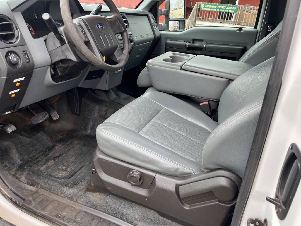 2015 Ford F-250 Image 10
