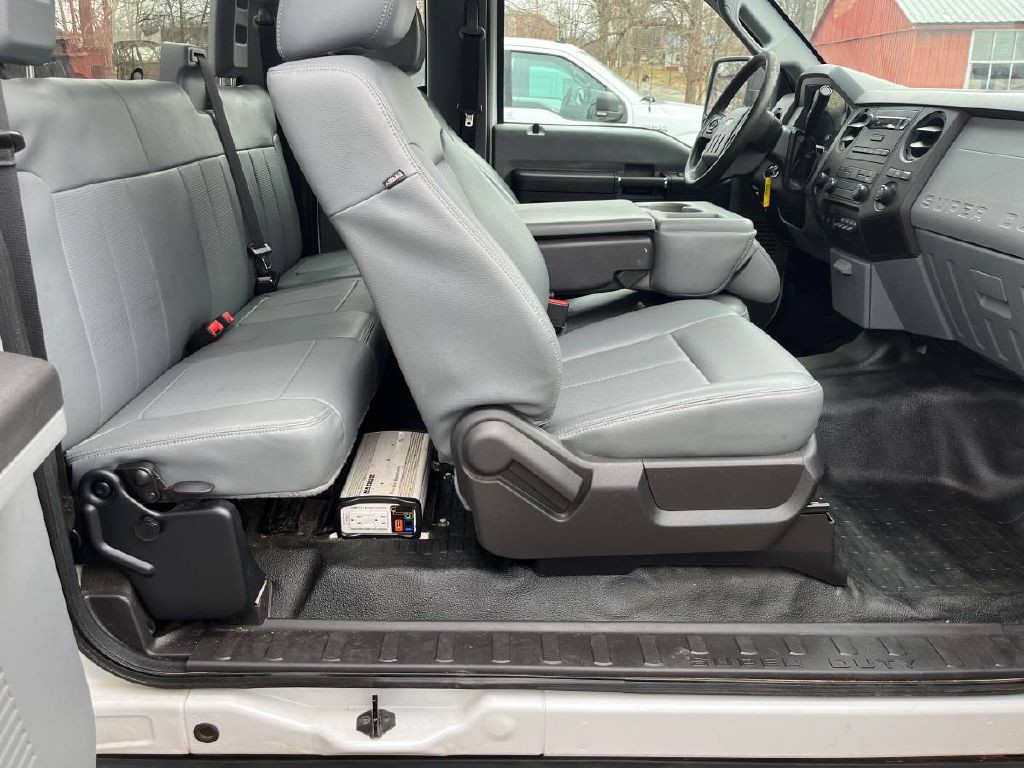 2015 Ford F-250 Image 13