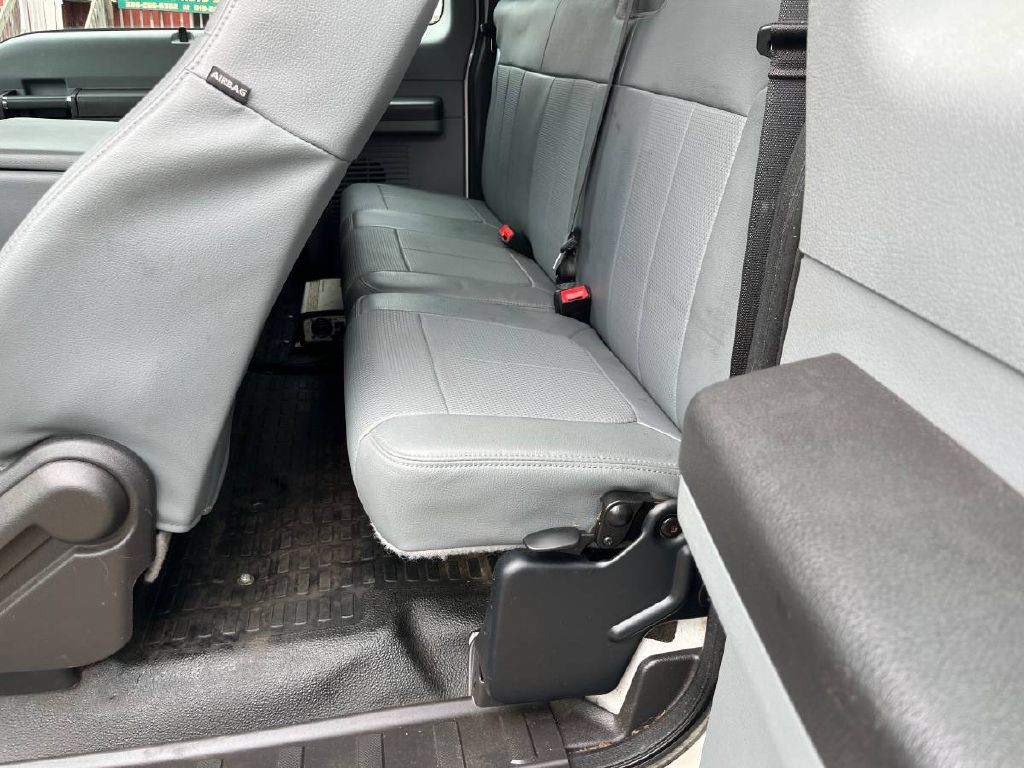 2015 Ford F-250 Image 14