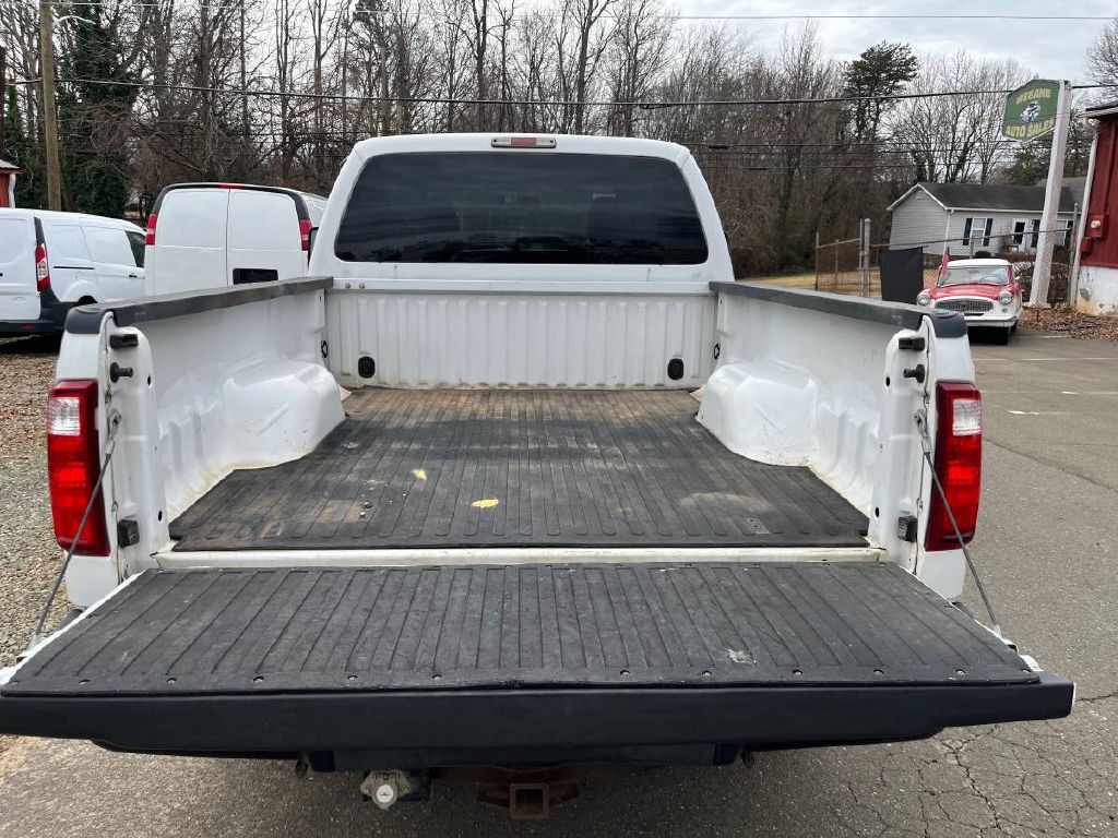 2015 Ford F-250 Image 16