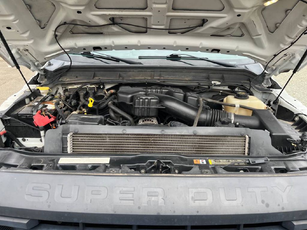 2015 Ford F-250 Image 18