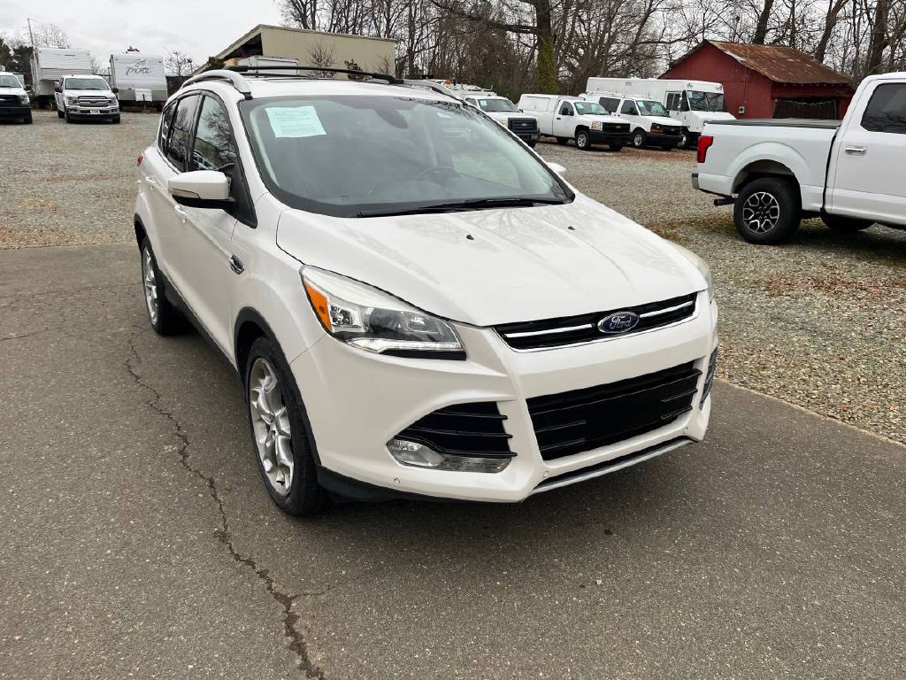 2015 Ford Escape Image 2