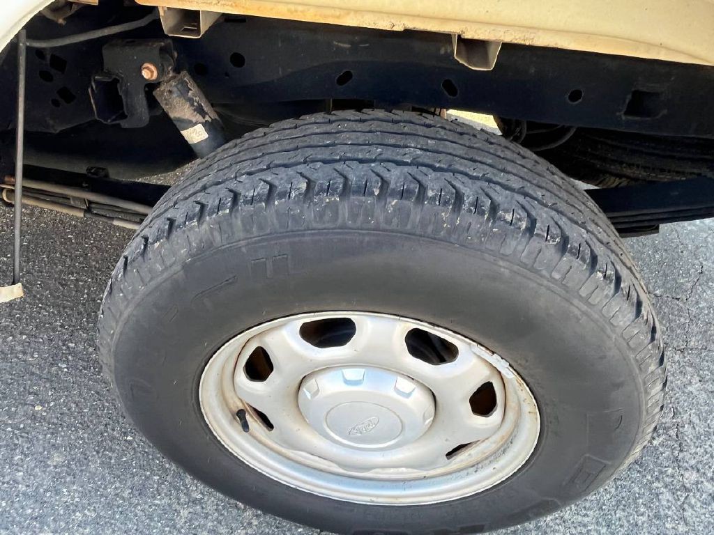 2014 Ford F-150 Image 16