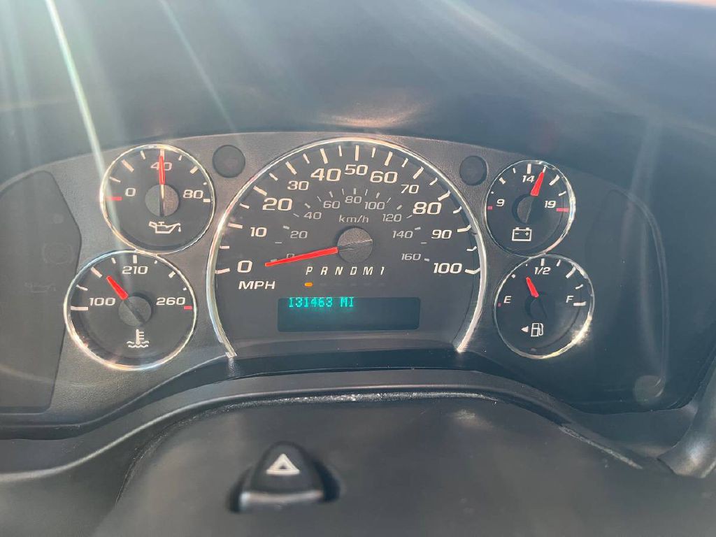 2018 Chevrolet Express Image 6