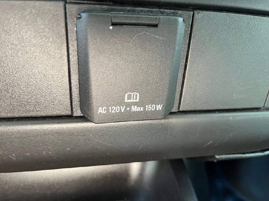 2018 Chevrolet Express Image 10