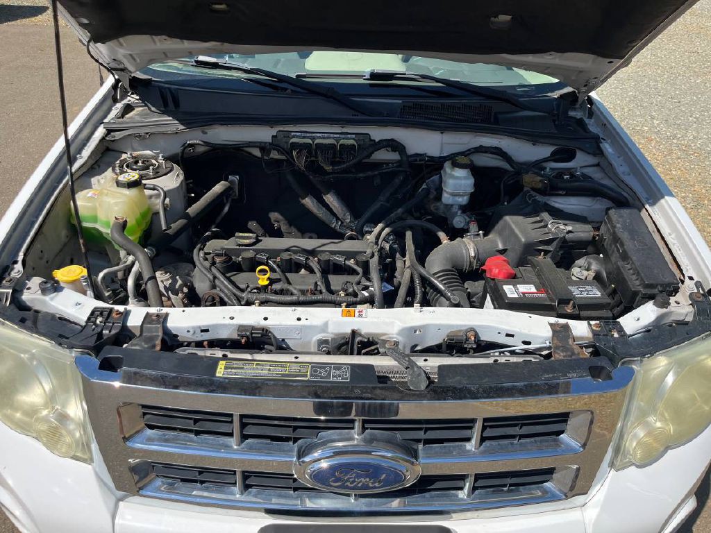 2009 Ford Escape Image 15