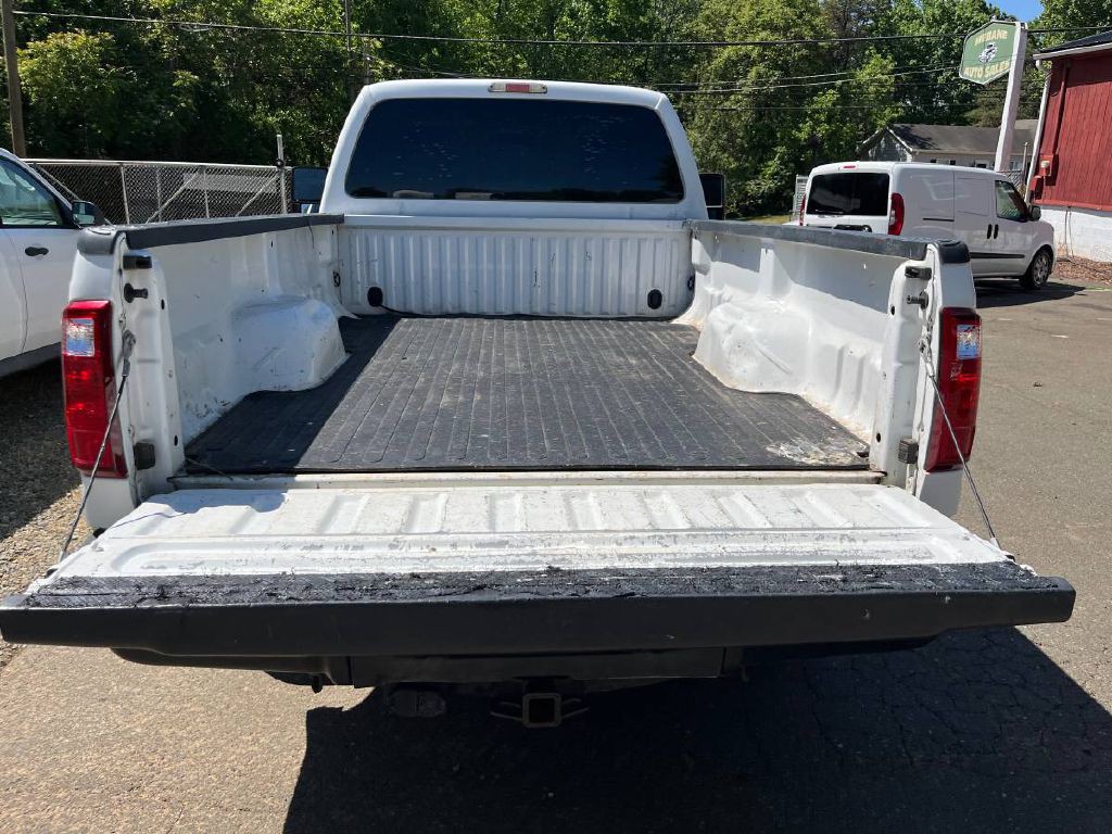 2011 Ford F-250 Image 6